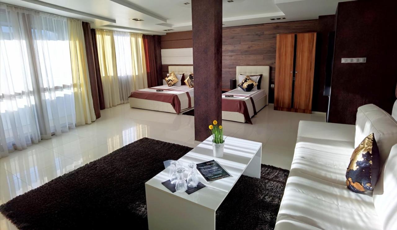 Hotel Acktion Sjoemen Buitenkant foto