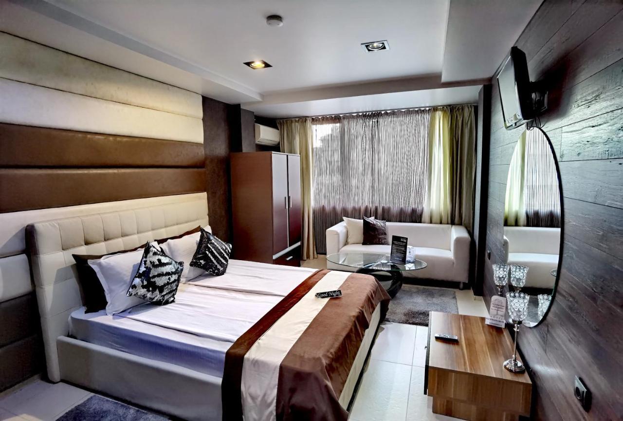 Hotel Acktion Sjoemen Buitenkant foto