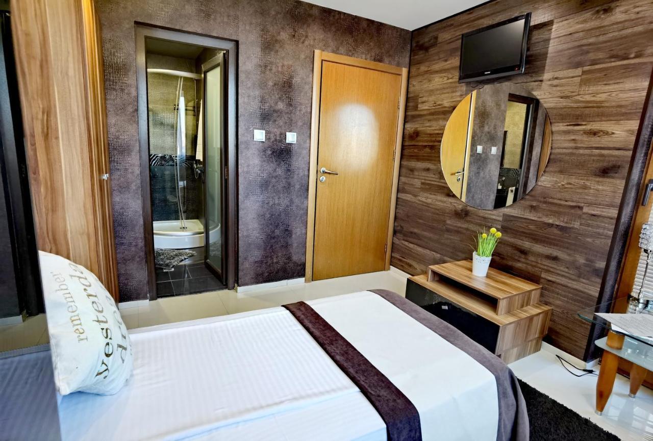 Hotel Acktion Sjoemen Buitenkant foto