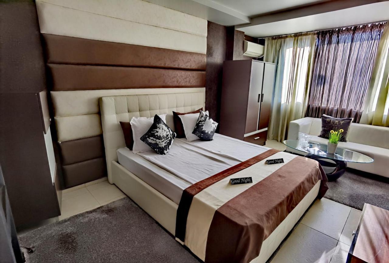 Hotel Acktion Sjoemen Buitenkant foto