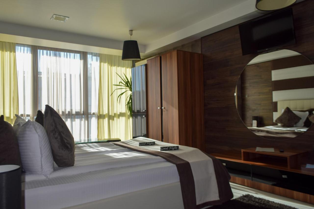 Hotel Acktion Sjoemen Buitenkant foto